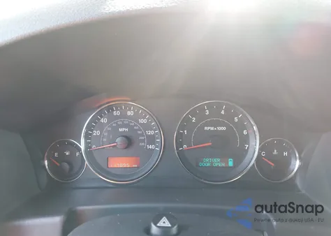 2006 Jeep Commander from USA, damaged, VIN 1J8HG48K46C195001